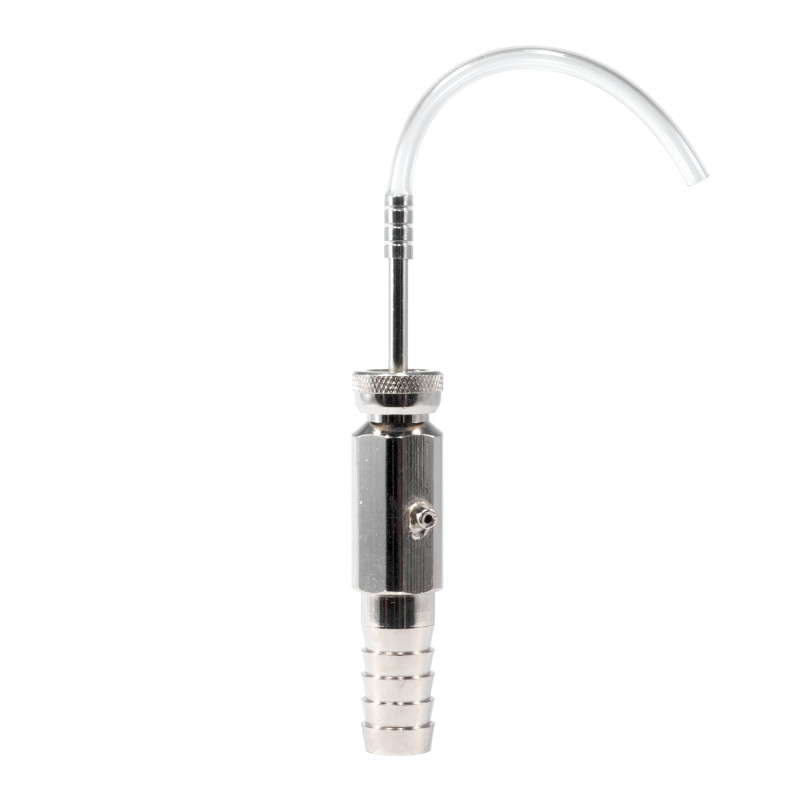 Raccordo per riempimento pneumatici con acqua